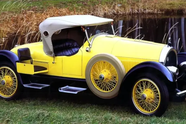 1923 Kissel Gold Bug Speedster Model 6-45 (Hollywood Options)